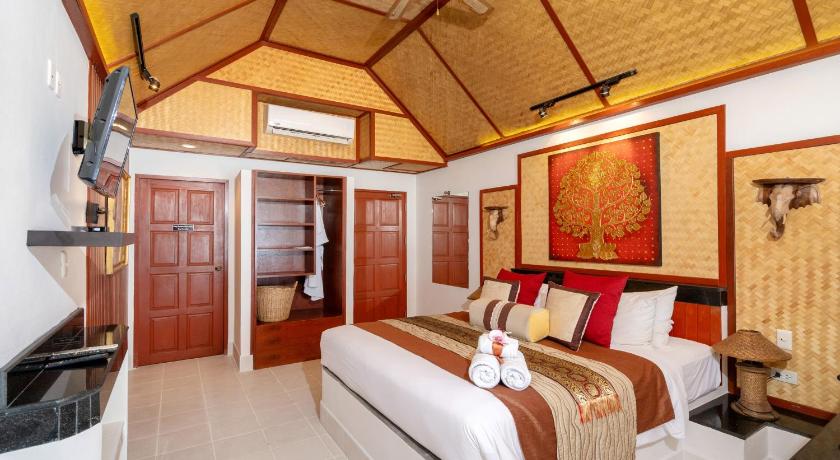 Image of Beach Front Suite 8