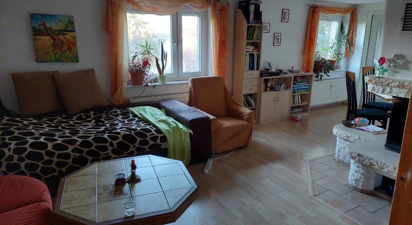 克林根堡 Monteurswohnung am Obstgarten 4星级 民宿 套房