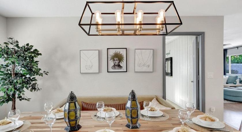 피닉스 (AZ) Poinsettia 2성급 숙소 외관