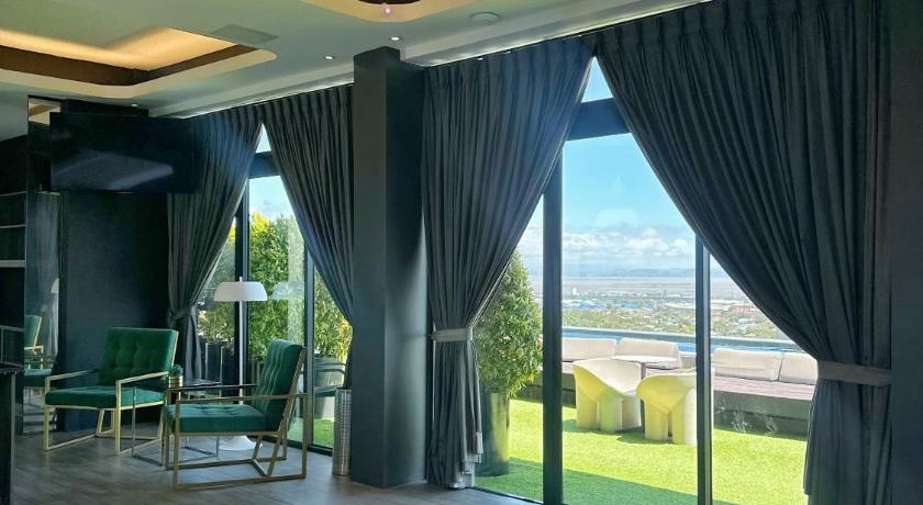 Image of Penthouse Villa 2 3