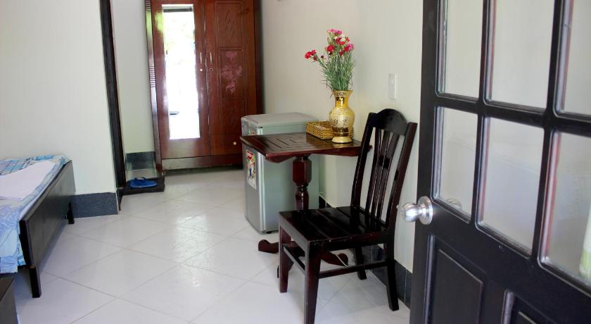 Image of Twin Room 4