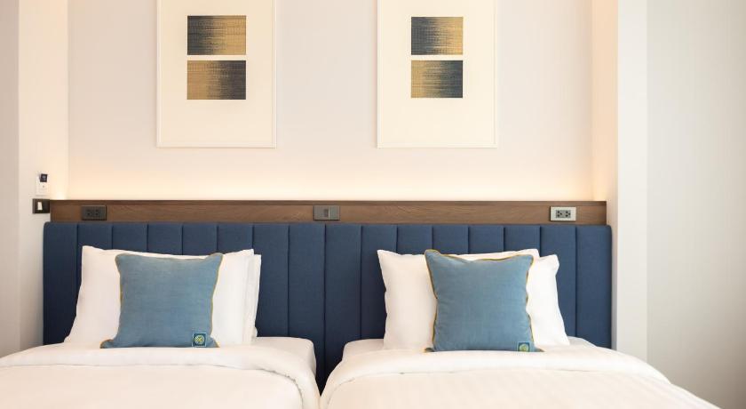 Image of Deluxe Room 5