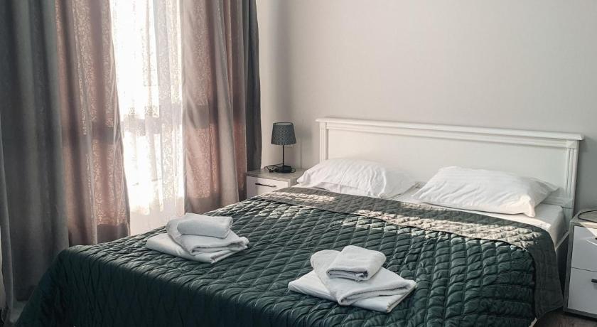 Apartments Domovik Трьохкімнатна квартира , Миру 11 с кв 19