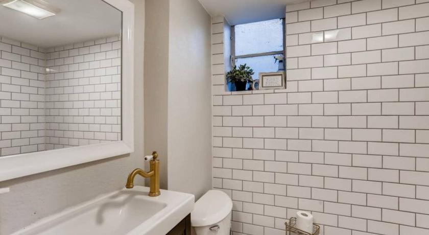 덴버 (CO) Guest Suite With Kitchenette And A 5 star Location 4성급 숙소 전망