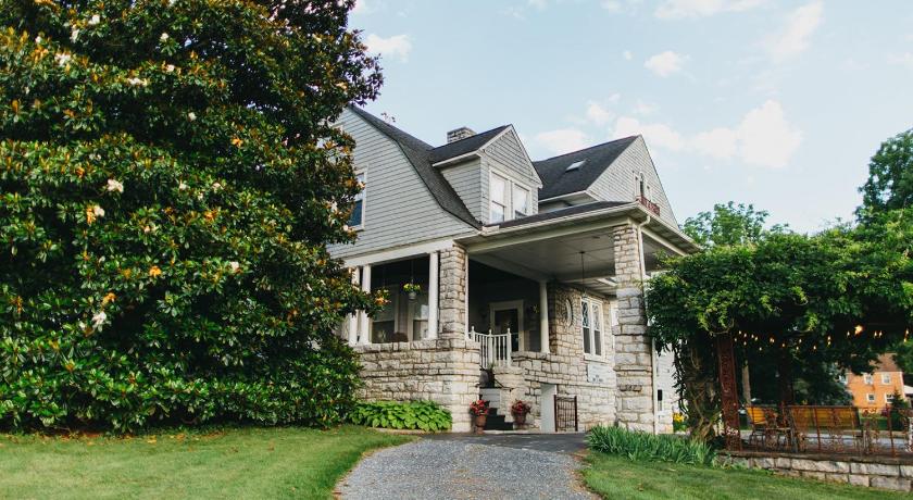 해리슨버그 (VA) Friendly City Inn B&B 5성급 숙소 객실