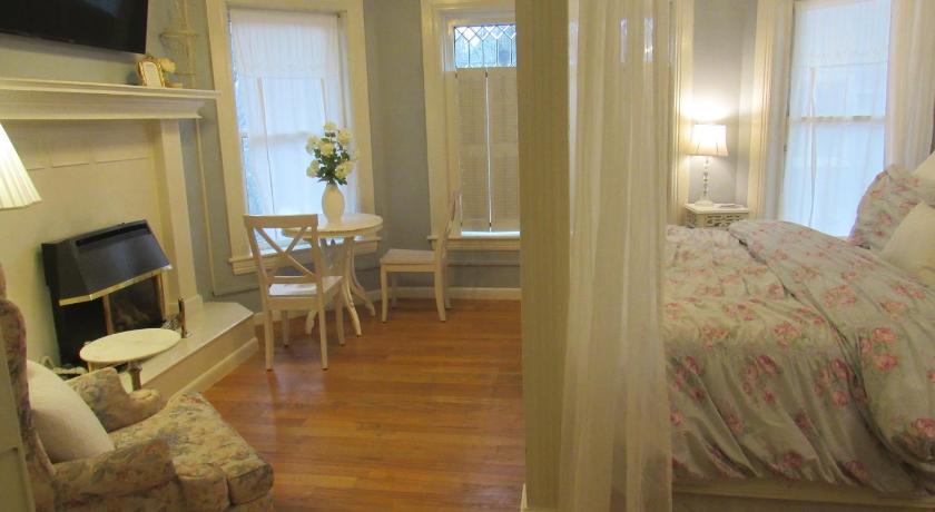 로건 (UT) The Riter Mansion 3성급 숙소 레스토랑
