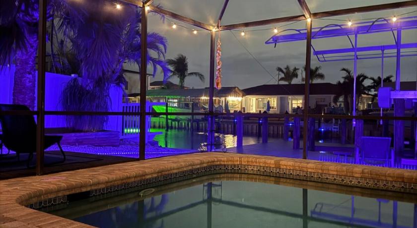 薩拉索塔 Open for Spring Break! Dockside Oasis on the canal 4星级 住宿 大堂