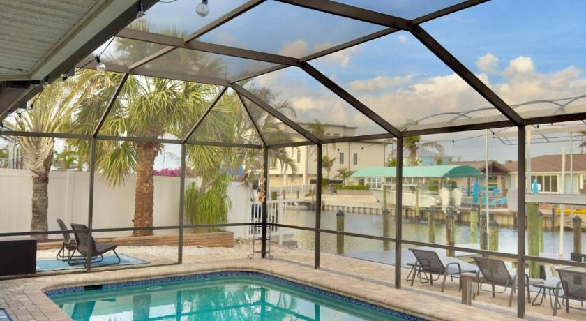 薩拉索塔 Open for Spring Break! Dockside Oasis on the canal 4星级 住宿 客房