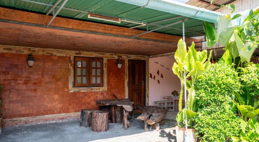 クラビ Phumthada Rommanee Krabi Resort 2つ星 ホテル レストラン