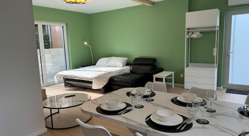 Strassen Appartement NEUF, 6 personnes, 2 chambres 4-Star Single Room suite