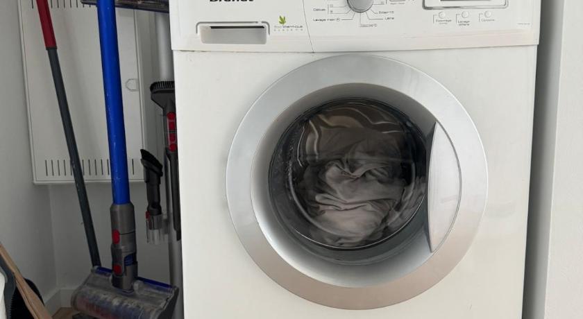 Strassen Appartement NEUF, 6 personnes, 2 chambres 4-Star Single Room lobby