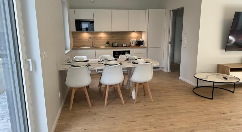 Strassen Appartement NEUF, 6 personnes, 2 chambres 4-Star Single Room pool