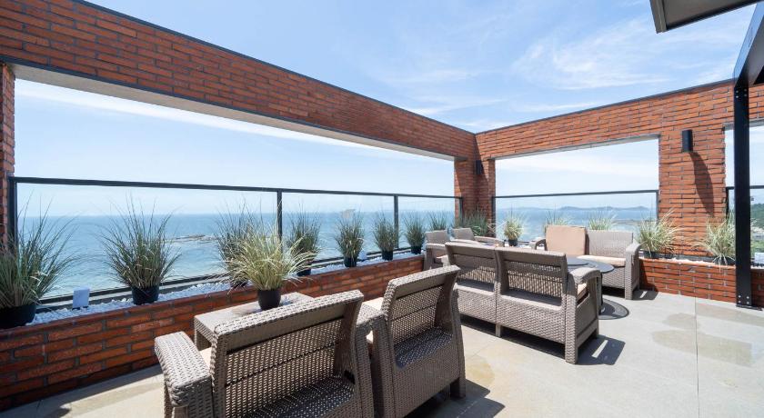 Boryeong Hound Hotel Deacheon Beach 3-Star Hotel exterior