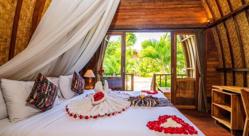 Lumbung Bukit Resort – Uluwatu, CO