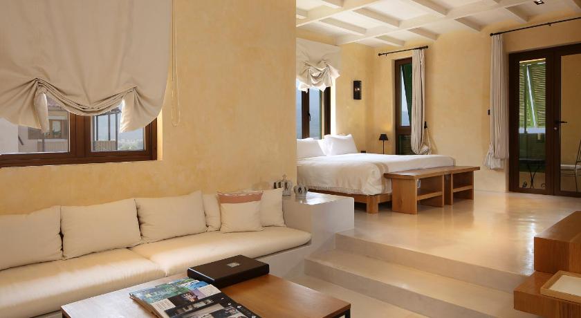 カオヤイ Town Square Suite by Toscana Valley 5つ星 ホテル スイート