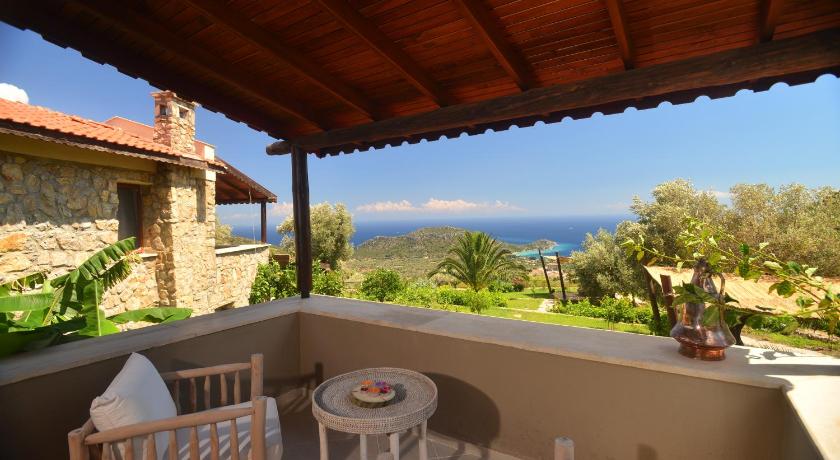Zephyros Hotel - image 4