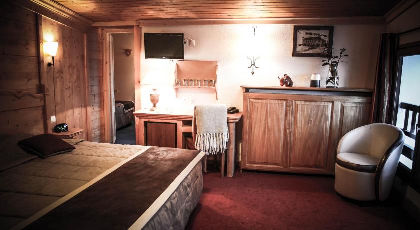 Image of Family Suite (4 Adults) 1