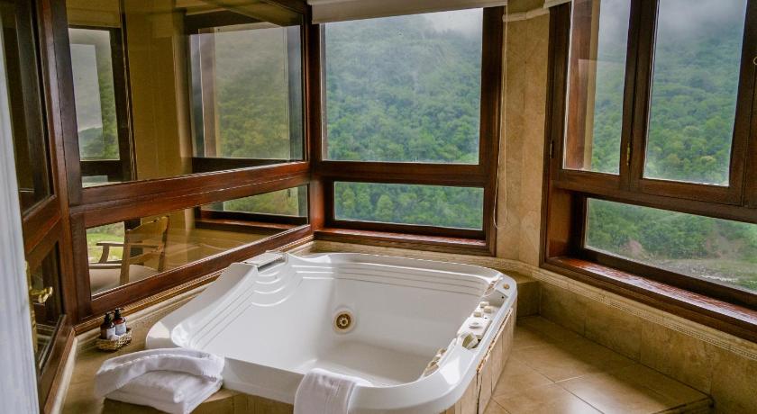 Image of Double Room with Mountain View 2