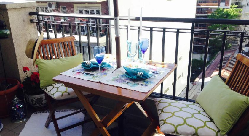 Image of Studio Apartment 8