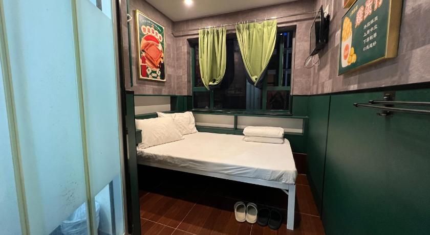 Image of Double Room with Private Bathroom 1
