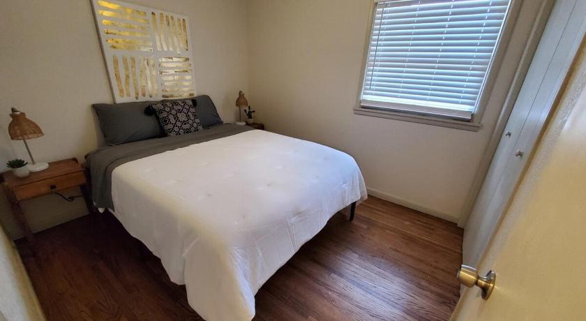 ウィチタ South Side Chic 3Br 1Ba 10mn to McConnell Spirit 3つ星 宿泊施設 施設