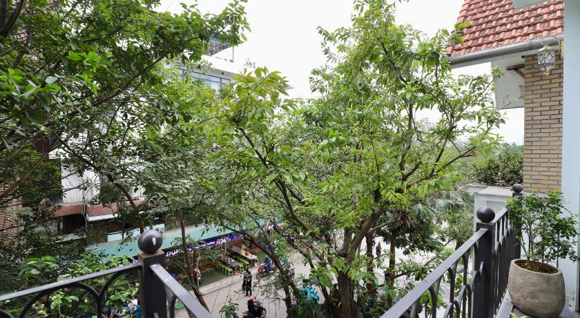 ハノイ Maison Nha 51 Quang Khanh 4つ星 ゲストハウス 外観