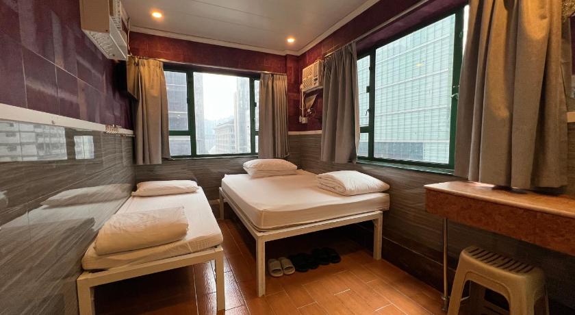 USA Hostel - image 16