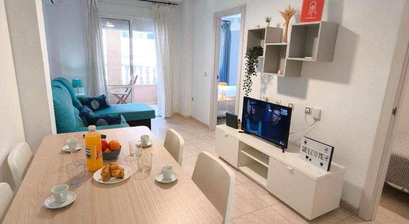 Cozy apartment in downtown area - image 23