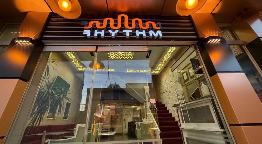 RHYTHM HOTEL - image 5