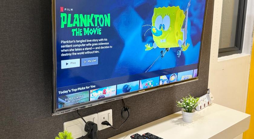 Kuching Gala City The Peaceful Corner @ Gala Residence 4-Star Guesthouse pool