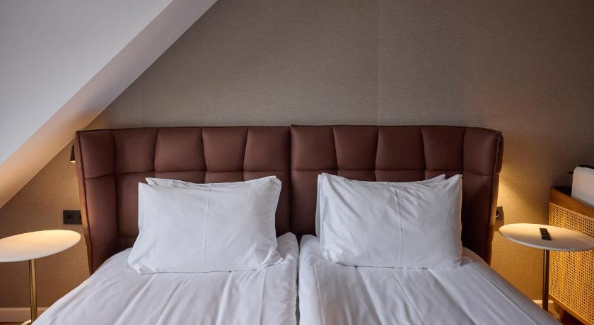 Image of Double Room with Sea View 6
