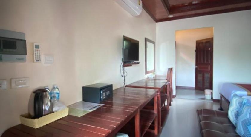 Image of Bungalow Double or Twin 10