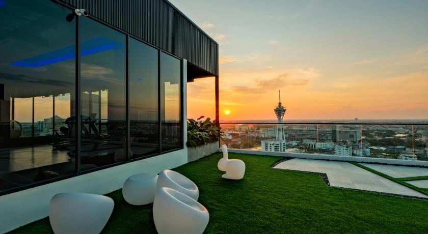 G Residence Sky Suite - image 4