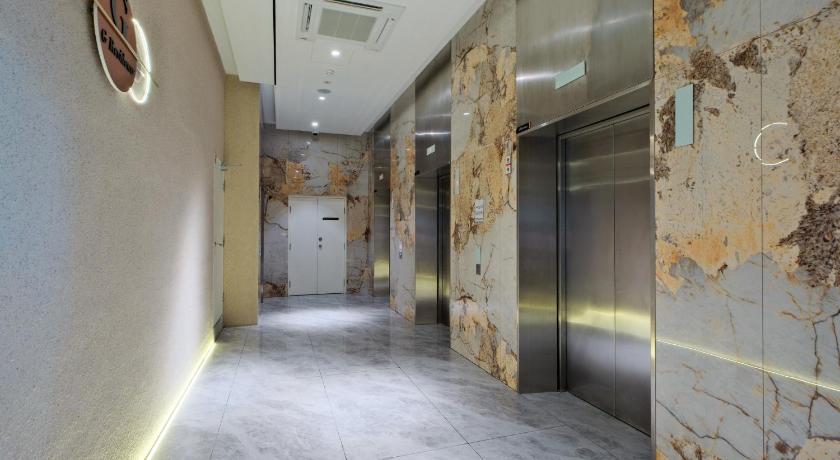 G Residence Sky Suite - image 37