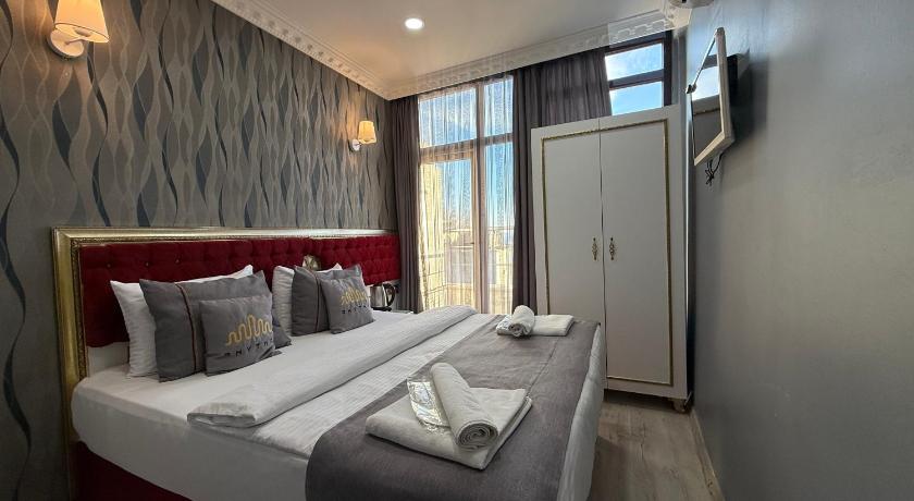 Rhythm Hotel - image 3
