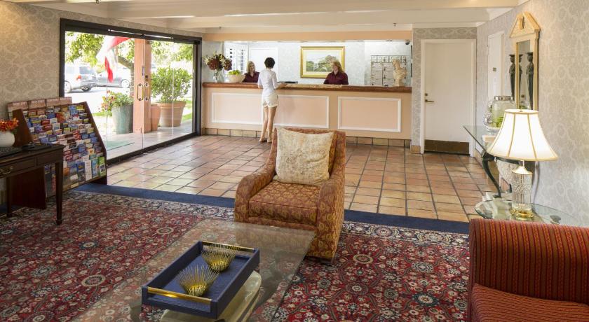 Campbell Inn Hotel photo