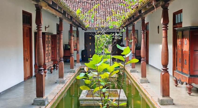 The Nature Palace Villa - image 14