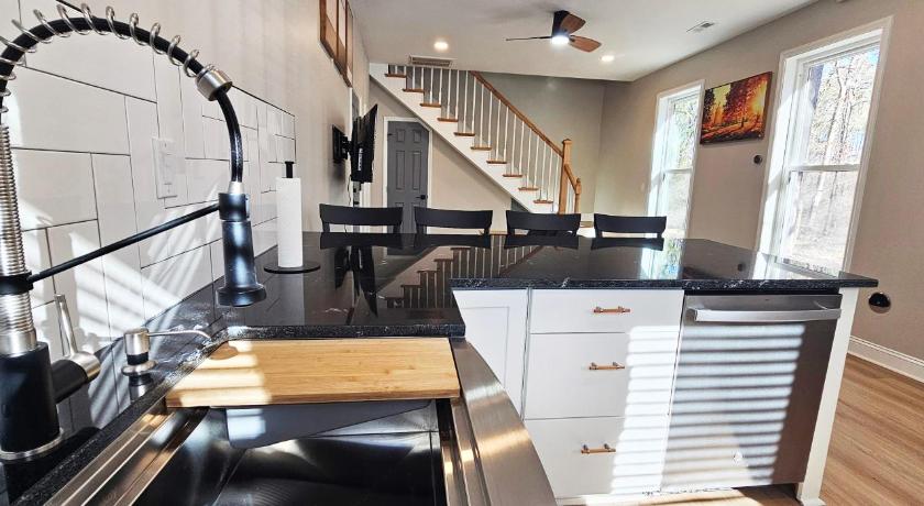 블랜즈 (NC) The Guesthouse at Pine Forest Hideaway - Near Jordan Lake & 12 Minutes to UNC 4성급 숙소 객실