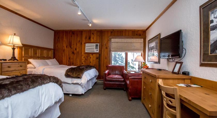 Kandahar Lodge at Whitefish Mountain Resort