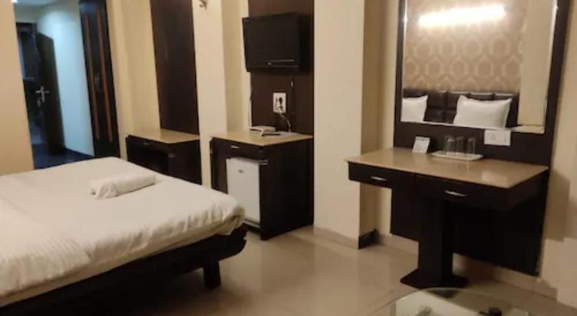 Hotel R S residency - image 6