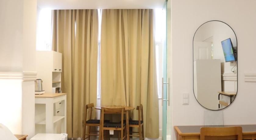 リスボン Midis Alojamento Local 2つ星 ホテル スイート