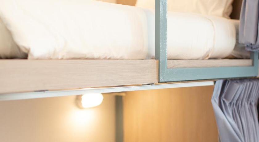 Image of Quadruple Room 8