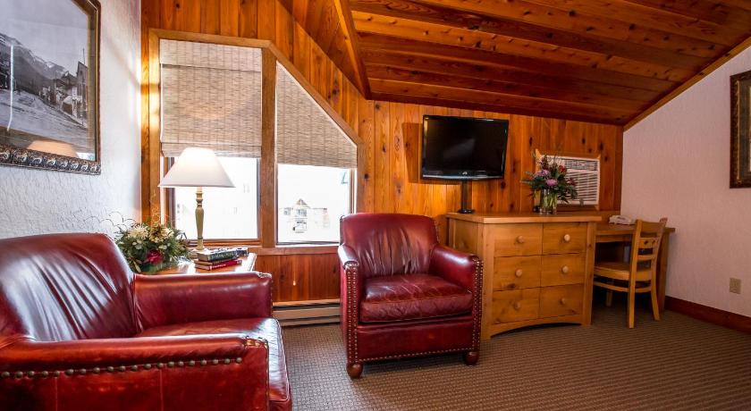 Kandahar Lodge at Whitefish Mountain Resort