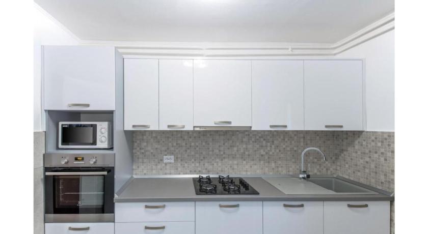 Comfortable apartment in Umag with parking space - image 23