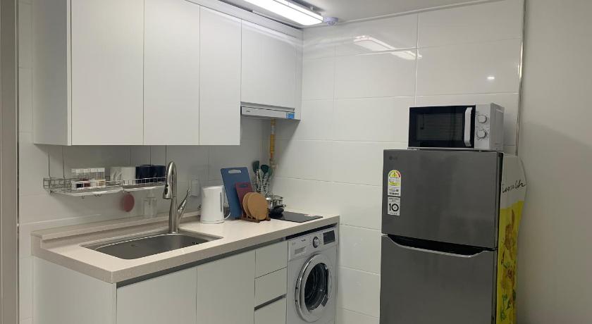 Seoul Naru House 4-Star Guesthouse lobby