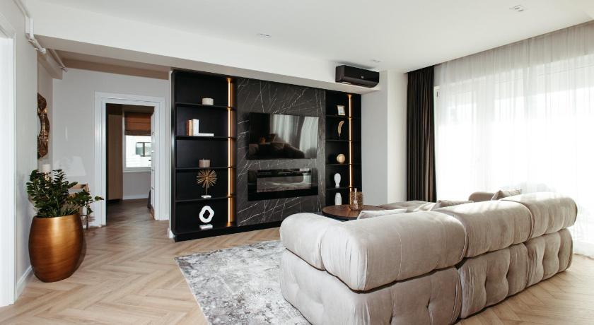 SkyView Apartment Unic, Select, Ultimul Etaj, Confort Premium în Royal Town Copou