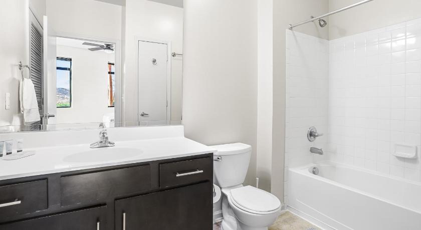 알링턴 (VA) Elegance & Comfort Await You in Our Apt 4성급 숙소 외관