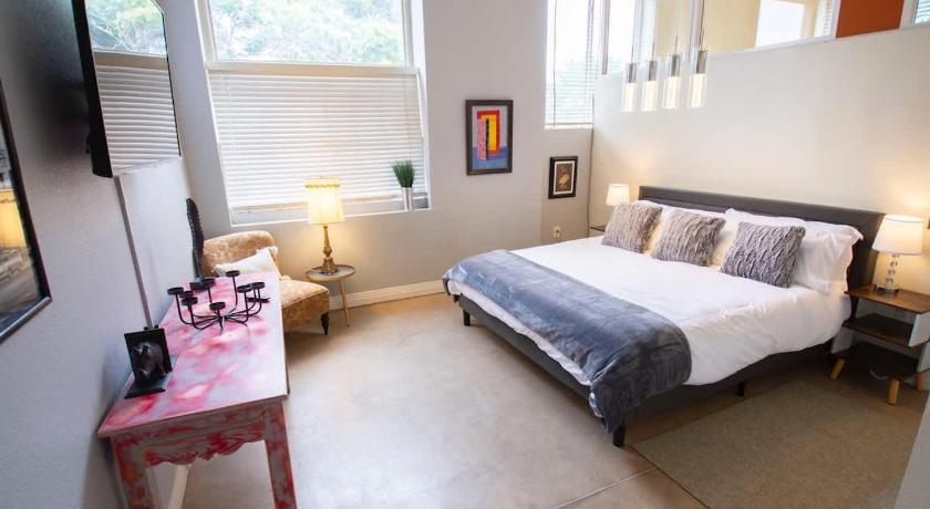 덴버 (CO) Trendy Modern Loft in Rino Art District 4성급 숙소 스위트룸