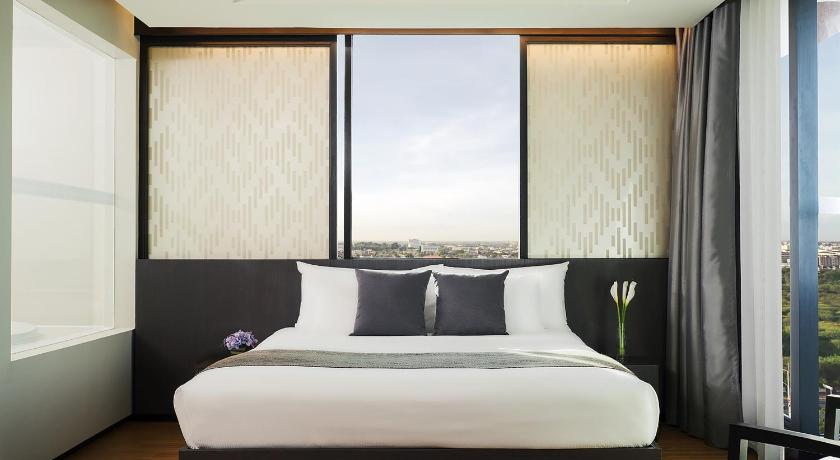 Image of Executive Suite Room 5