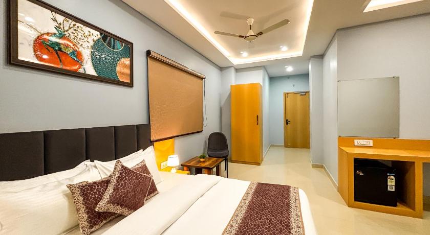 Hotel Manas Inn - image 44